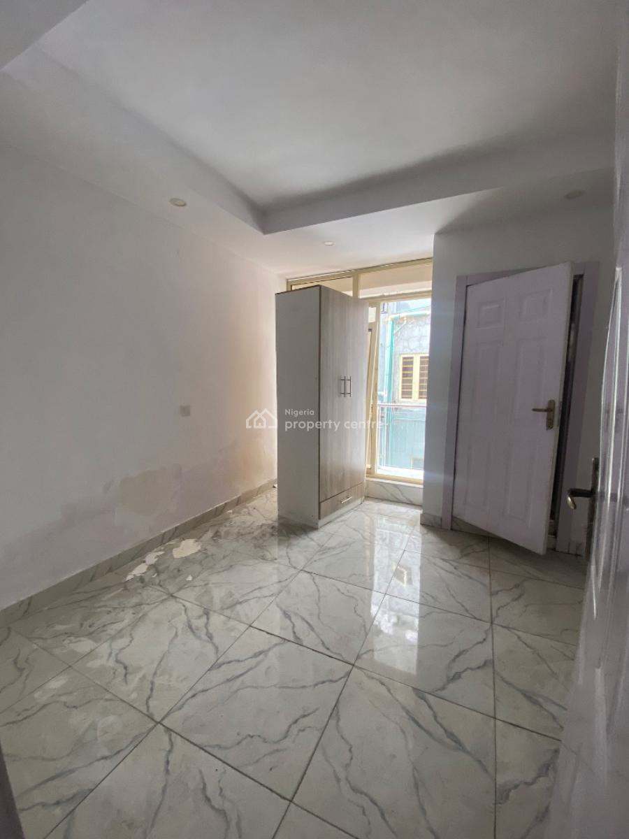 Relatively New 4 Bedroom Terrace Duplex with All Room Ensuit, Iponri, Surulere, Lagos, Terraced Duplex for Sale