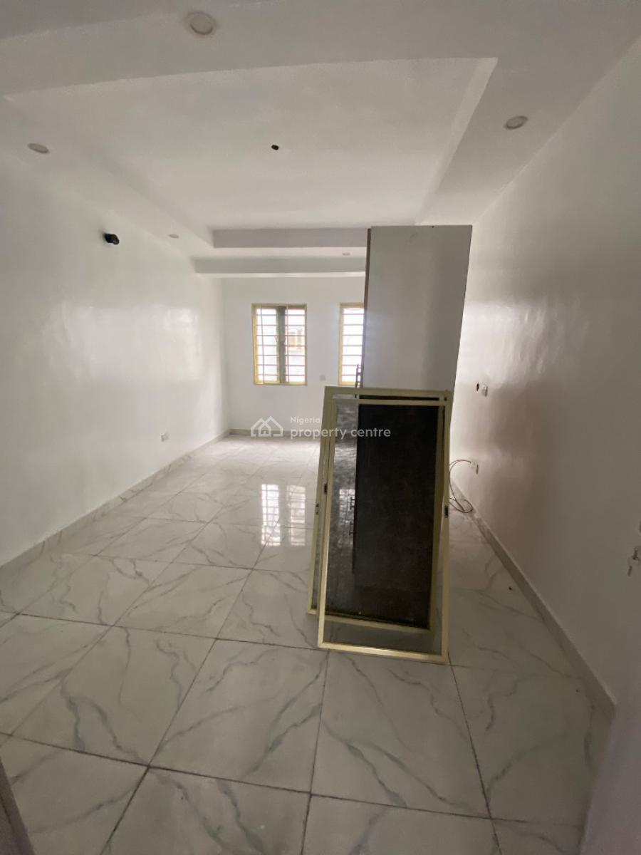 Relatively New 4 Bedroom Terrace Duplex with All Room Ensuit, Iponri, Surulere, Lagos, Terraced Duplex for Sale