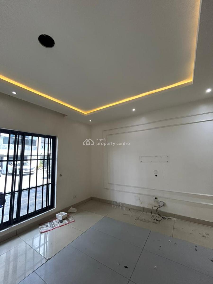 4 Bedrooms Duplex + Terrace & Bq, Lekki Phase 1, Lekki, Lagos, House for Rent