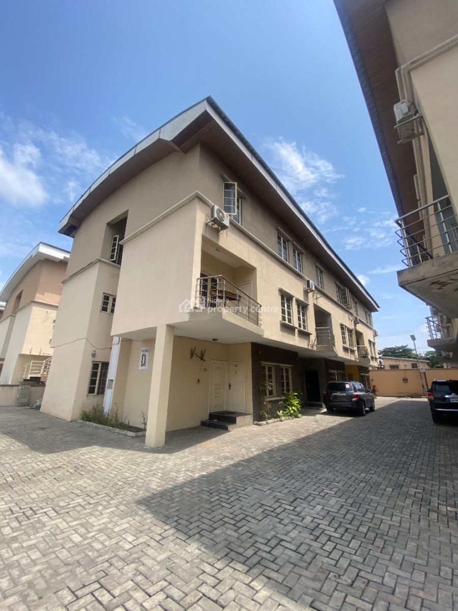 Well-built 4 Bedrooms Terraced Duplex + 2 Bedrooms Flat, Alpha Mutual Court, Olaleye New Town, Iponri, Surulere, Lagos, Terraced Duplex for Sale