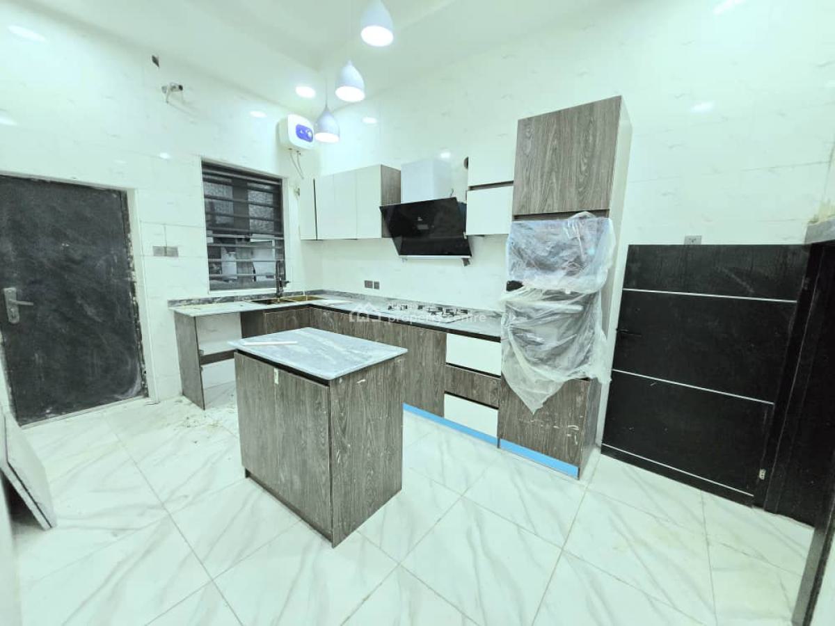 Contemporary 4 Bedrooms Terraced Duplex, Orchid, Lekki, Lagos, Terraced Duplex for Sale