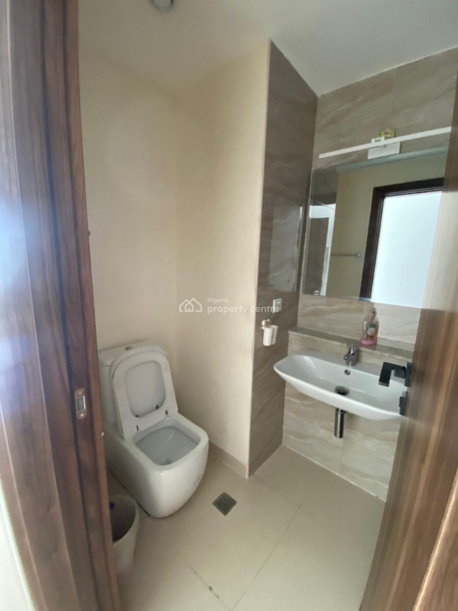 Highrise Waterview 2 Bedroom 12th Floor, 24/7 Light, Blue Water Apartment, Ikate, Lekki, Lagos, Flat / Apartment for Rent