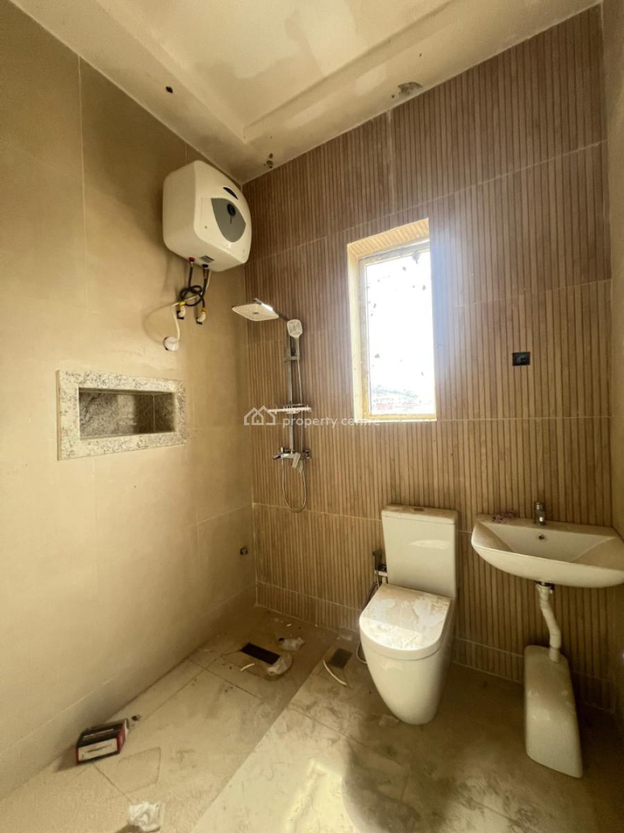 Luxury 3 Bedroom with Excellent Finishing, Main, Guzape District, Abuja, House for Rent