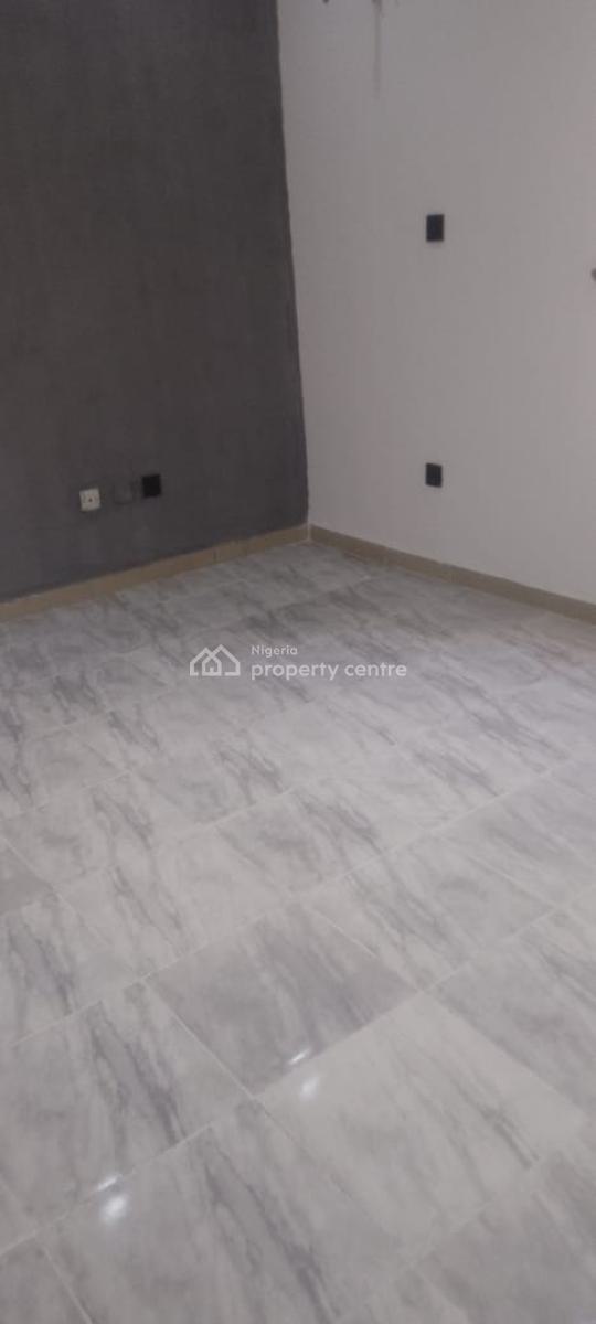 Lovely Mini Flat Upstairs, Off  Admiralty Way, Lekki Phase 1, Lekki, Lagos, Mini Flat (room and Parlour) for Rent