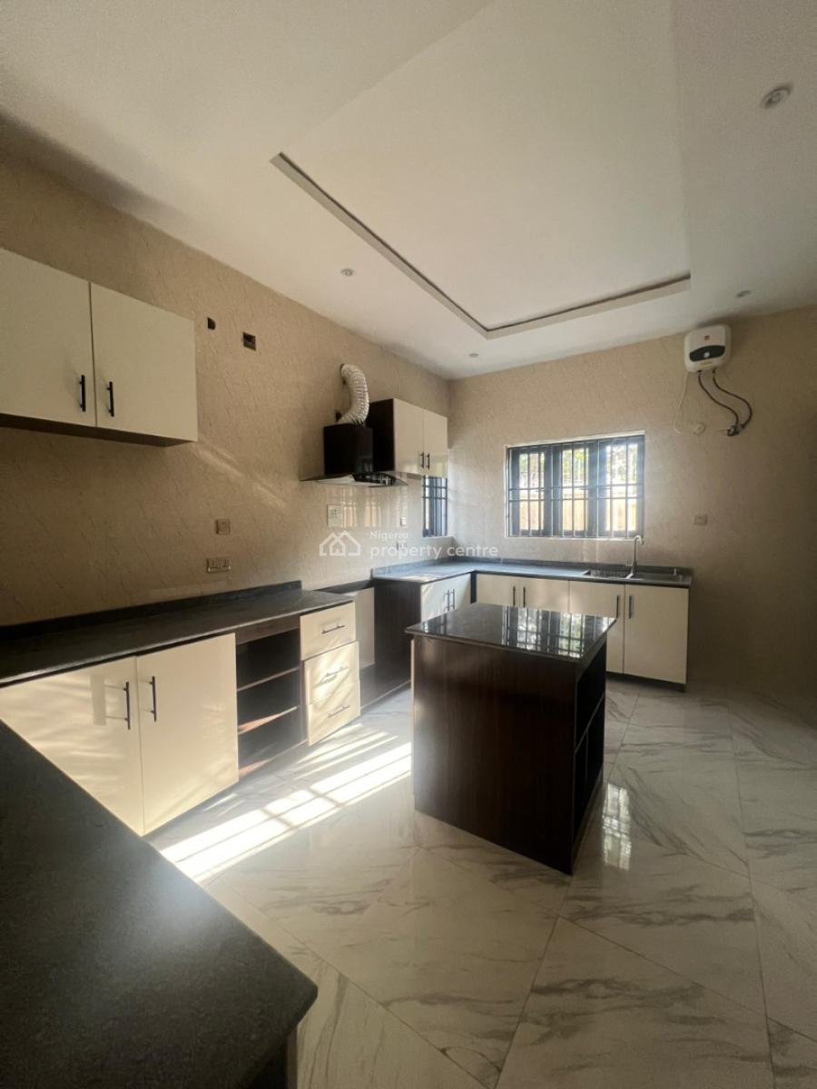Luxury Detached Duplex, Guzape Main, Guzape District, Abuja, Detached Duplex for Sale