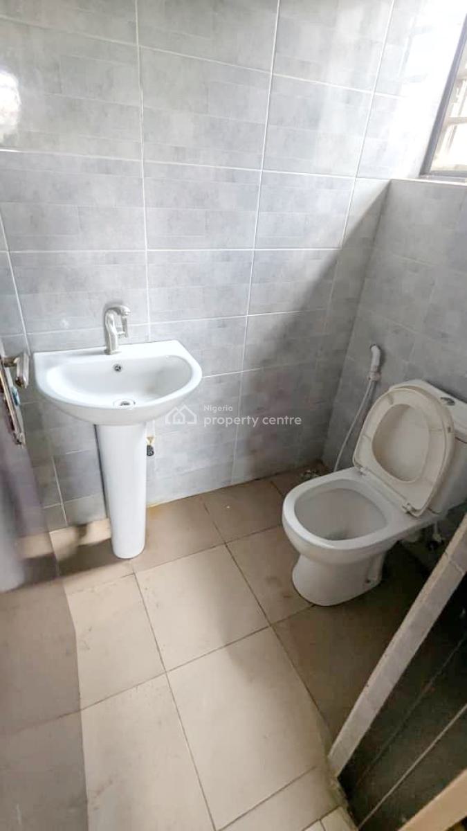 Luxury 3 Bedroom Terrace Duplex, Magodo Brook, Gra Phase 2, Magodo, Lagos, Terraced Duplex for Rent