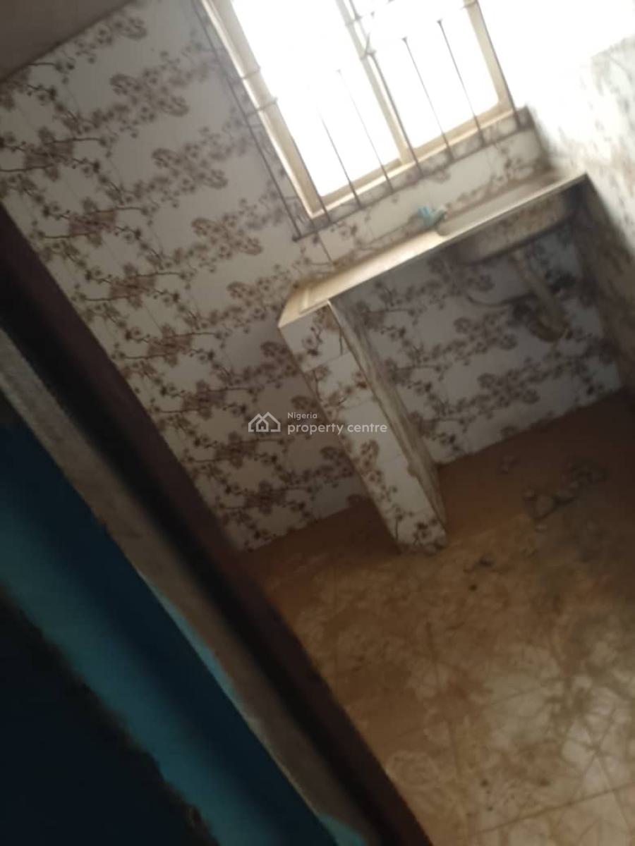 Lovely 2 Bedroom, Igbogbo, Ikorodu, Lagos, Flat / Apartment for Rent