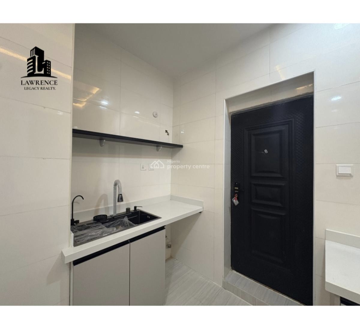 Beautiful 2-bedroom Apartment, Lekki Phase 1, Lekki, Lagos, Flat / Apartment for Sale