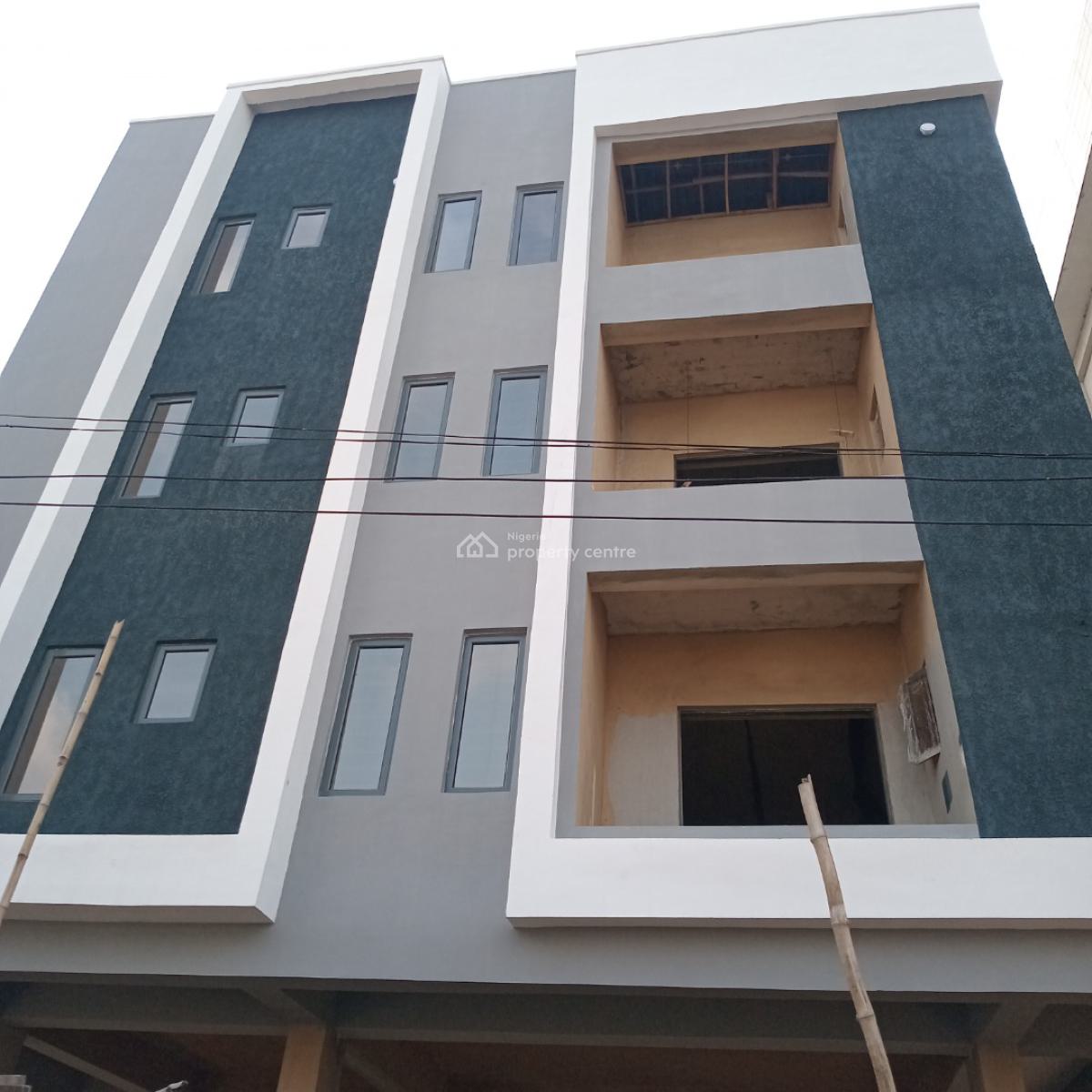 3 Bedroom Apartments, Alagomeji, Yaba, Lagos, Flat / Apartment for Sale