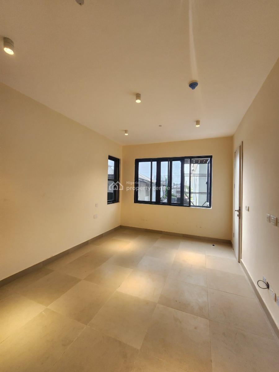Luxury 2 Bedroom Apartment with Elevator, Pool, Gym, Lekki Phase 1, Lekki, Lagos, Flat / Apartment for Sale