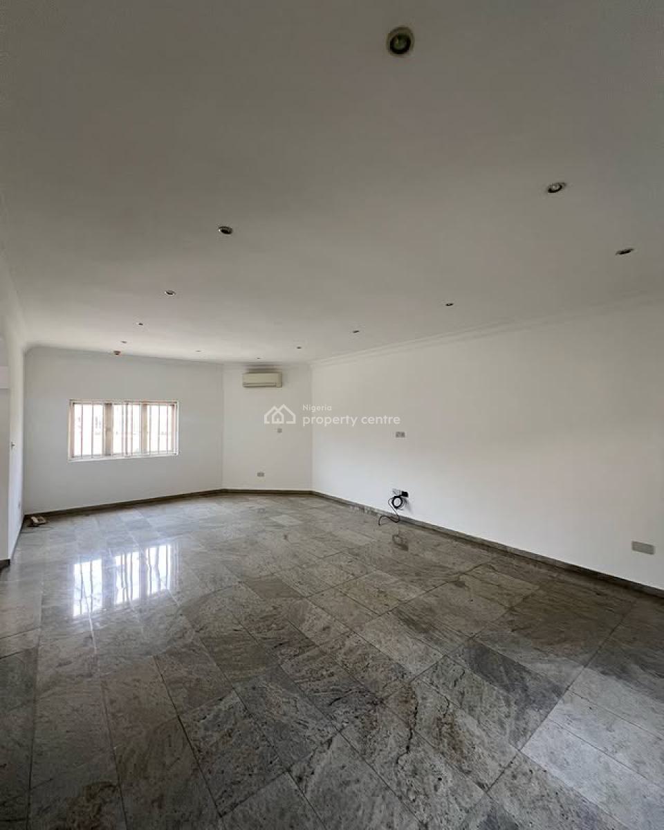 Spacious 3 Bedroom Apartment with Bq, Lekki Phase 1, Lekki, Lagos, Detached Duplex for Rent