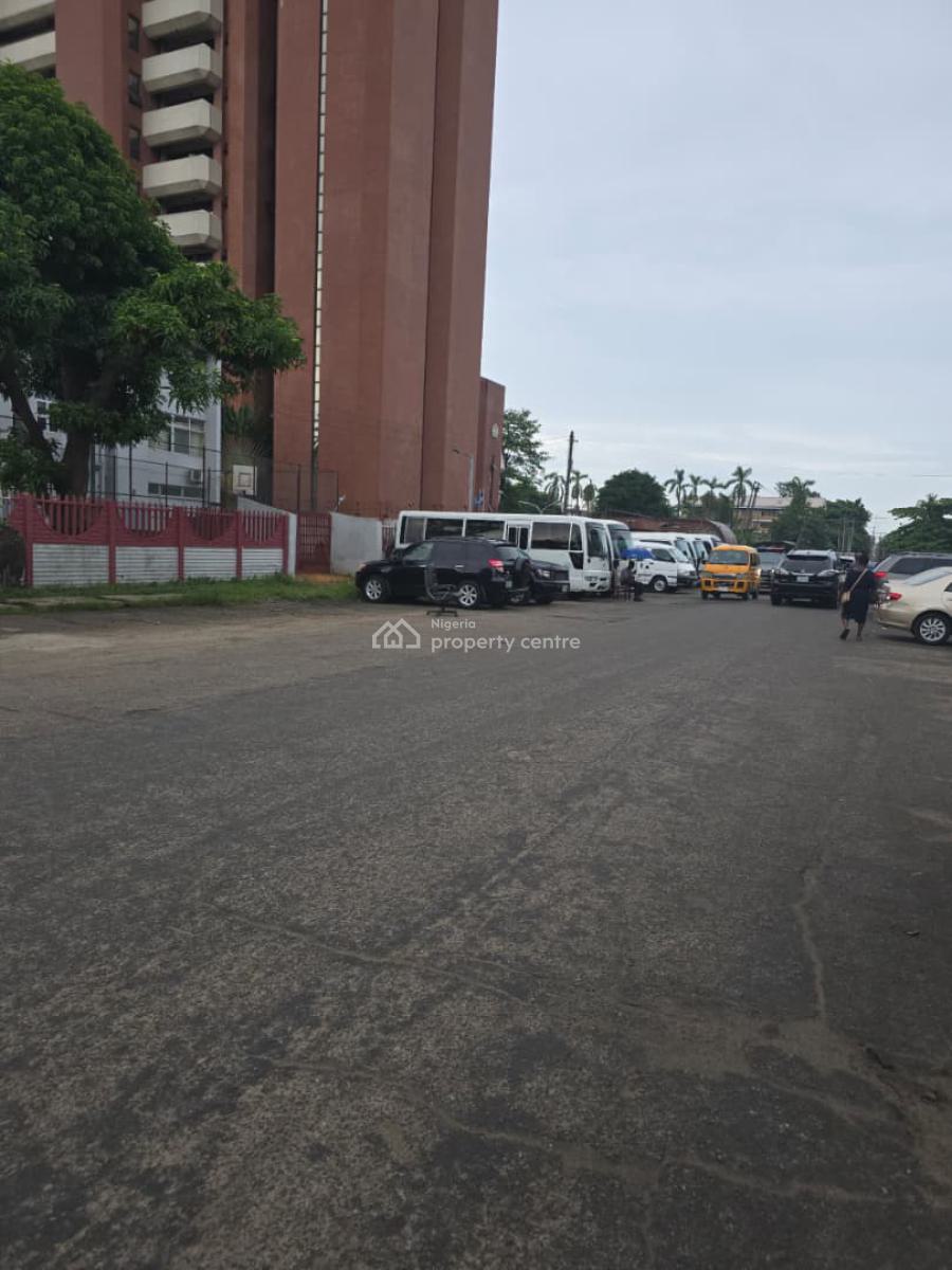 2 Wings Building, Apapa, Lagos, House for Sale