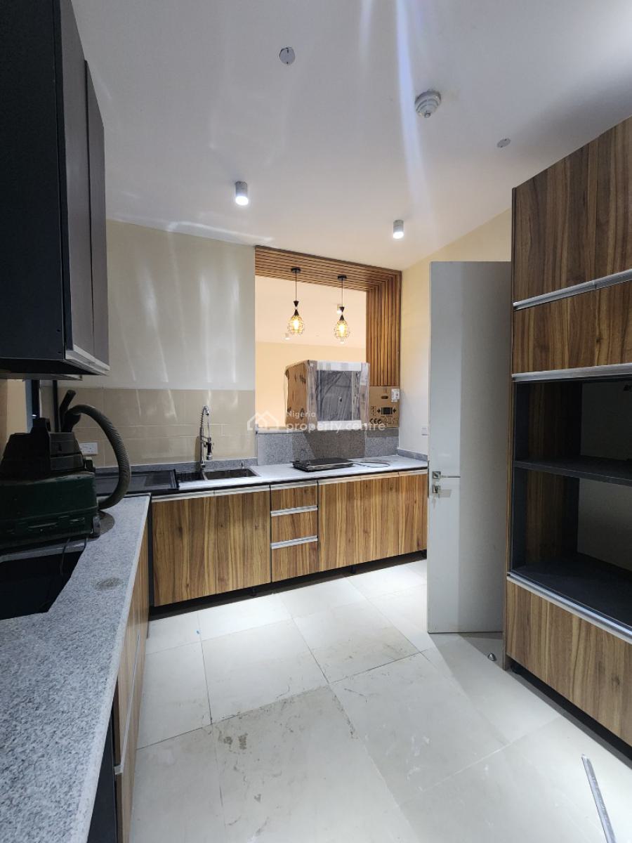 Nicely Built 3 Bedroom Apartment with Elevator, Gym, Pool, Lekki Phase 1, Lekki, Lagos, Flat / Apartment for Sale