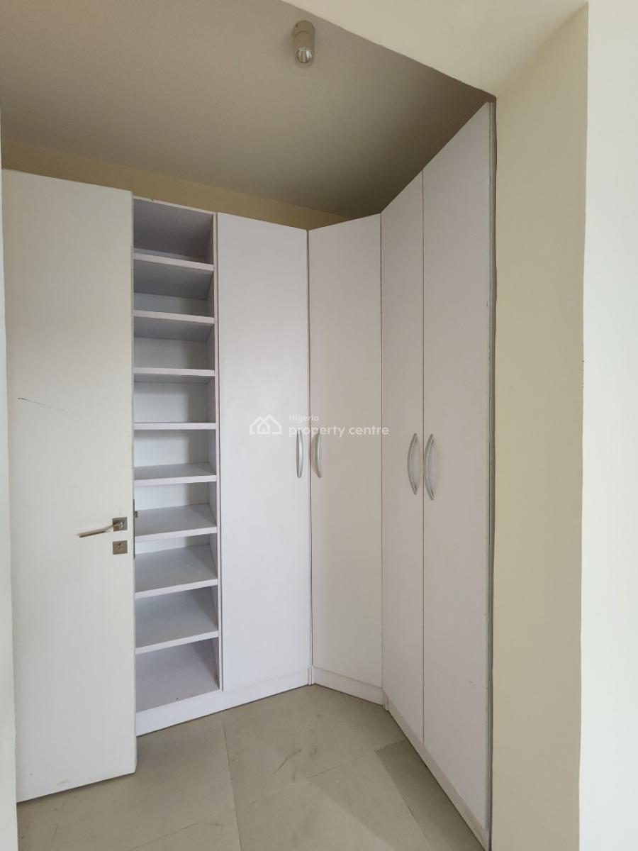 Nicely Built 3 Bedroom Apartment with Elevator, Gym, Pool, Lekki Phase 1, Lekki, Lagos, Flat / Apartment for Sale