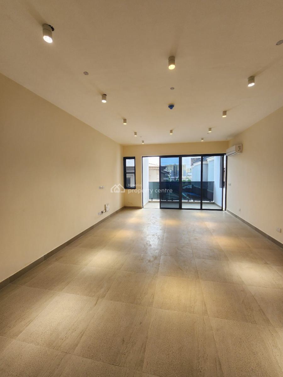 Nicely Built 3 Bedroom Apartment with Elevator, Gym, Pool, Lekki Phase 1, Lekki, Lagos, Flat / Apartment for Sale