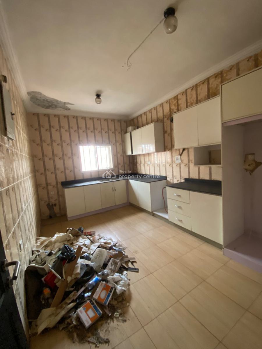 Luxury 4 Bedroom Terrace Duplex, Osapa, Lekki, Lagos, Terraced Duplex for Rent