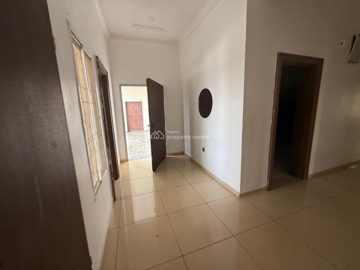 Well Finished 3 Bedroom  Service Apartment, Diplomatic Zone, Katampe Extension, Katampe, Abuja, Flat / Apartment for Rent