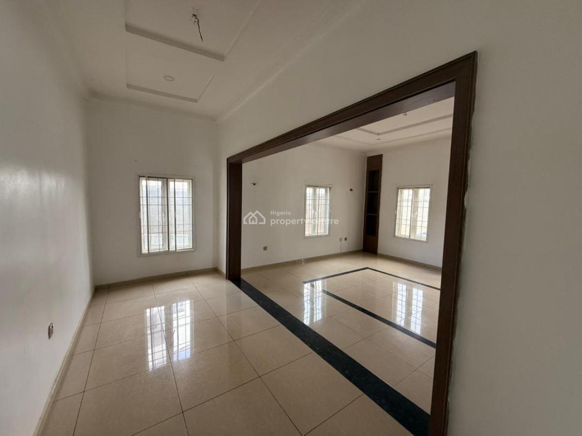 Well Finished 3 Bedroom  Service Apartment, Diplomatic Zone, Katampe Extension, Katampe, Abuja, Flat / Apartment for Rent