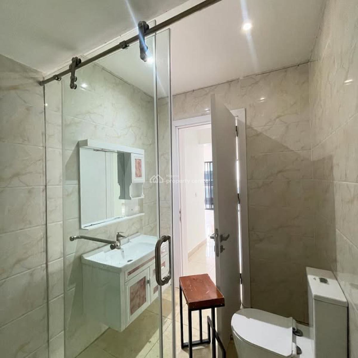 Lovely 4 Bedroom Terrace Duplex with Swimming Pool, Lekki Phase 1, Lekki, Lagos, Terraced Duplex for Rent
