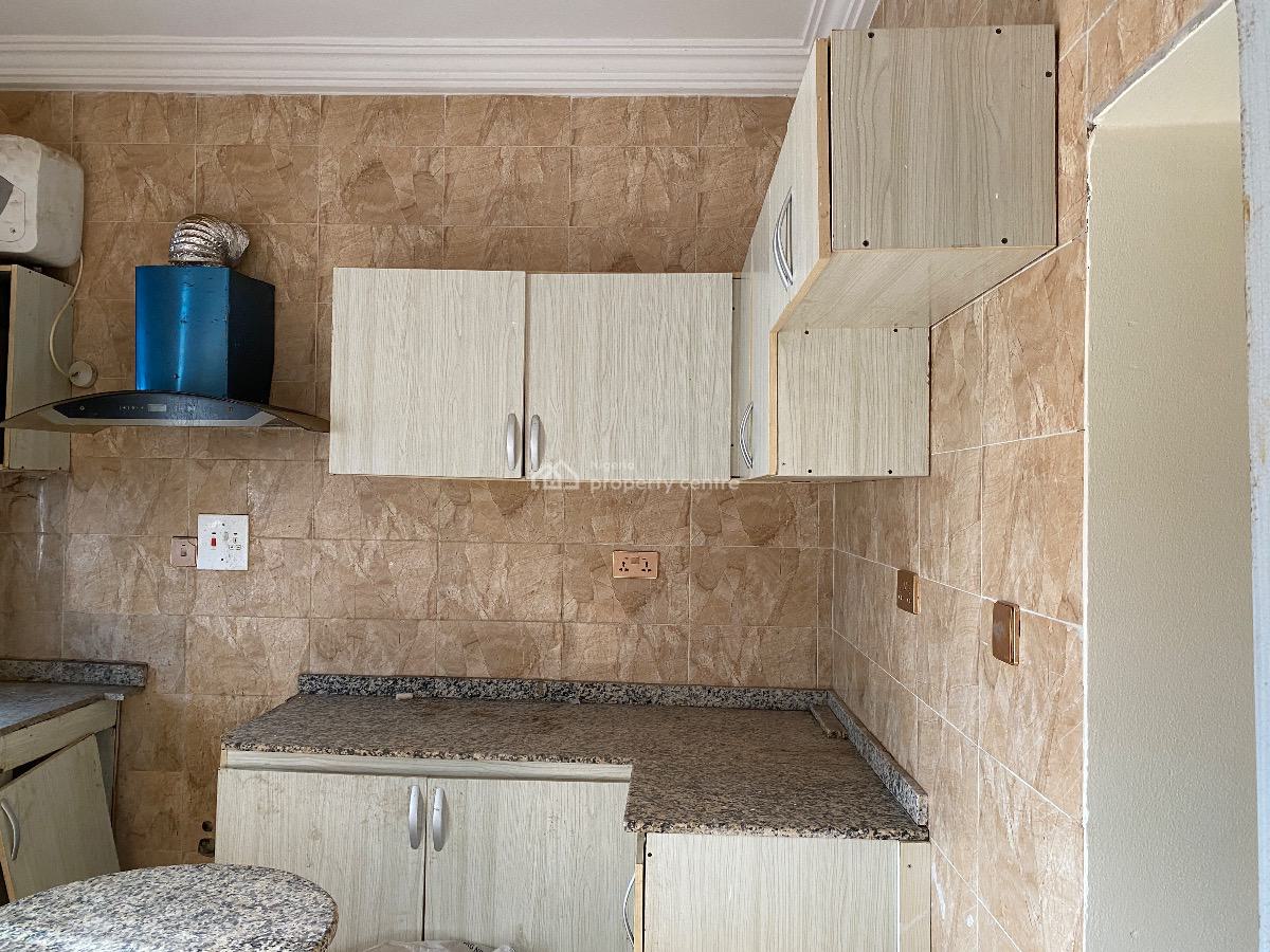Lovely 3 Bedrooms, Life Camp, Abuja, Flat / Apartment for Rent