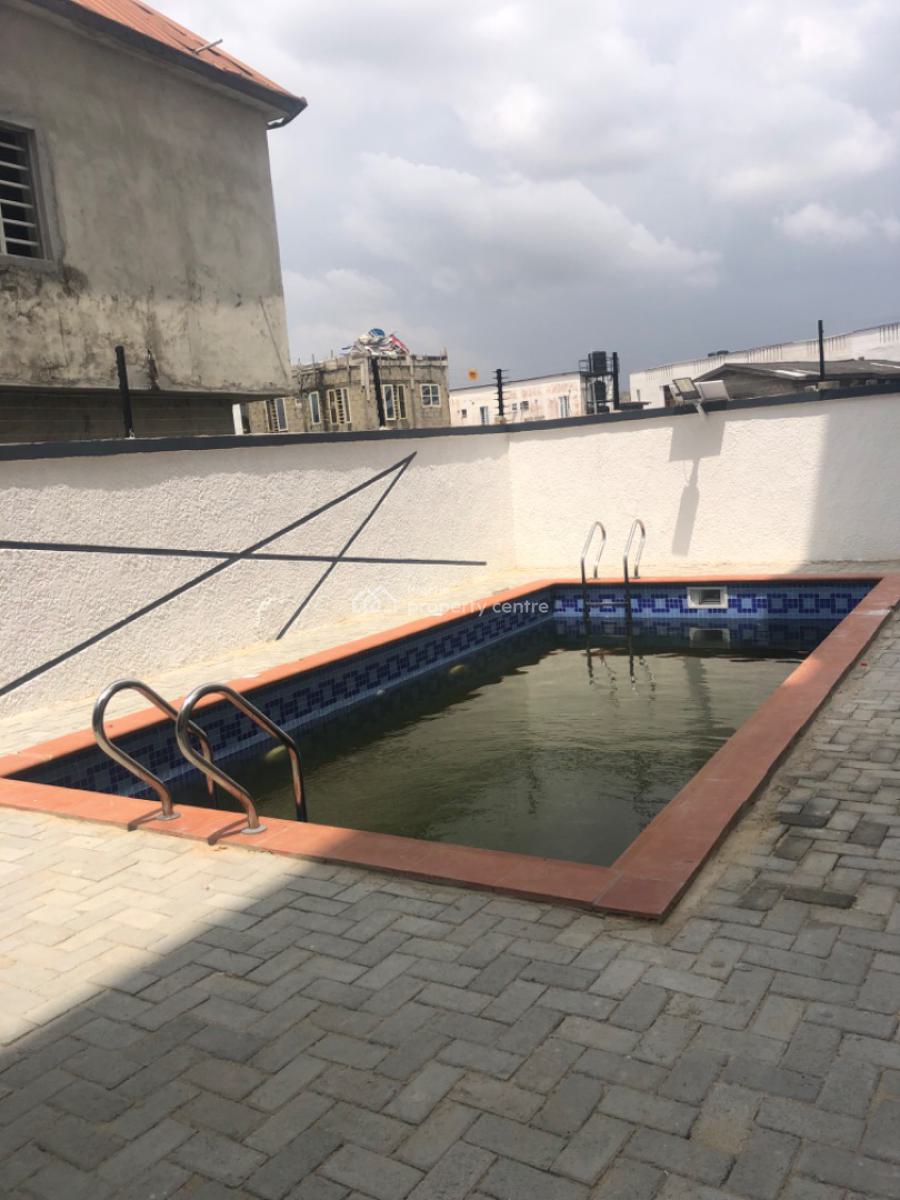 2 Bedroom Apartment, Orchid Road, Lekki, Lagos, Flat / Apartment for Sale