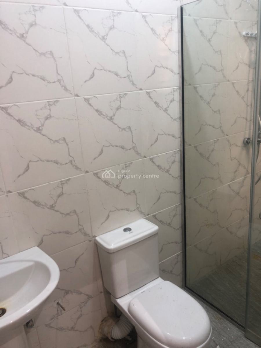 2 Bedroom Apartment, Orchid Road, Lekki, Lagos, Flat / Apartment for Sale