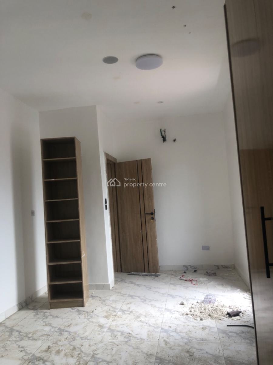2 Bedroom Apartment, Orchid Road, Lekki, Lagos, Flat / Apartment for Sale