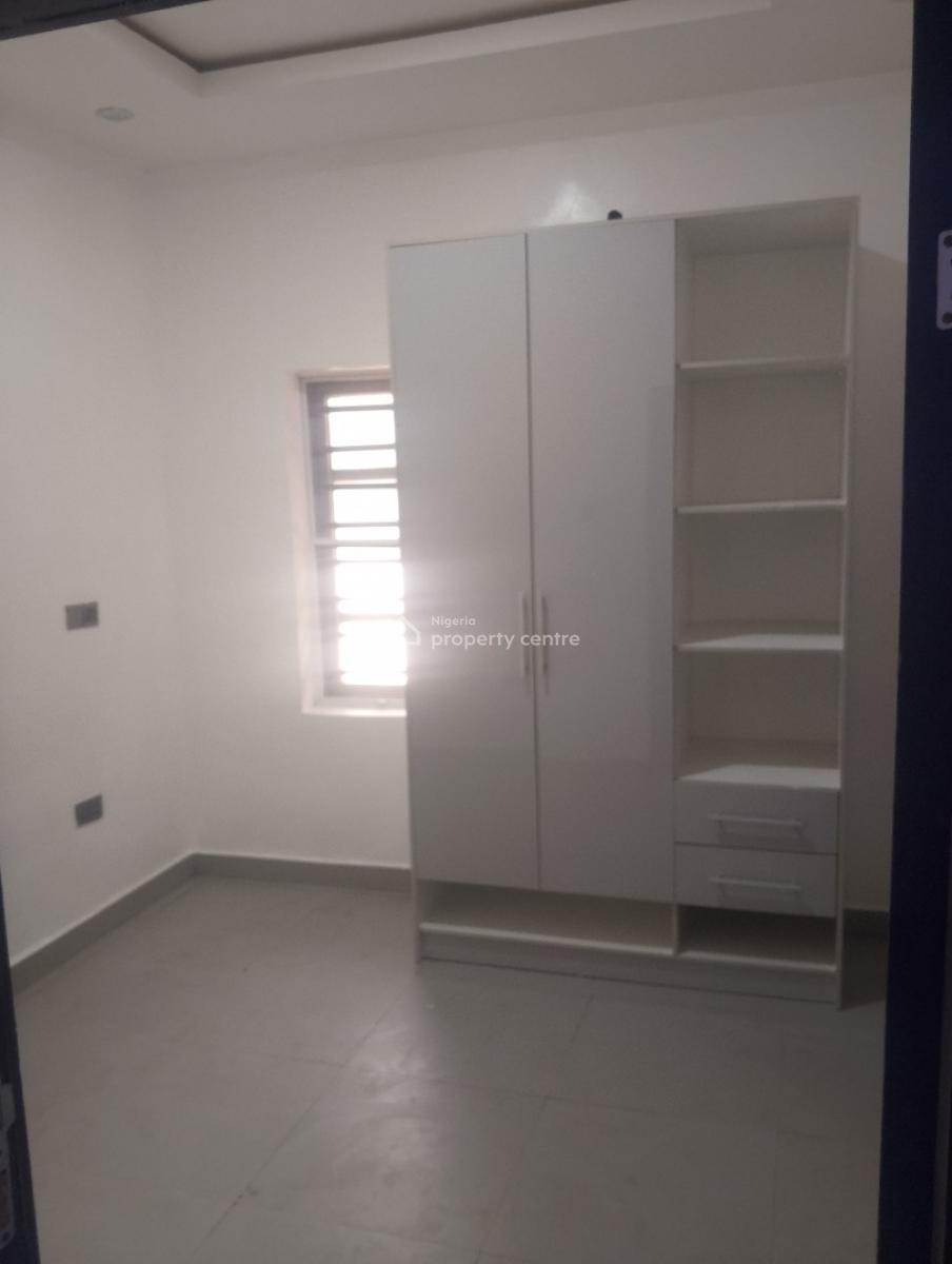 Newly Built and Exquisite Finished 3 Bedroom Flat, Off Awolowo Way, Ikeja, Lagos, Flat / Apartment for Sale