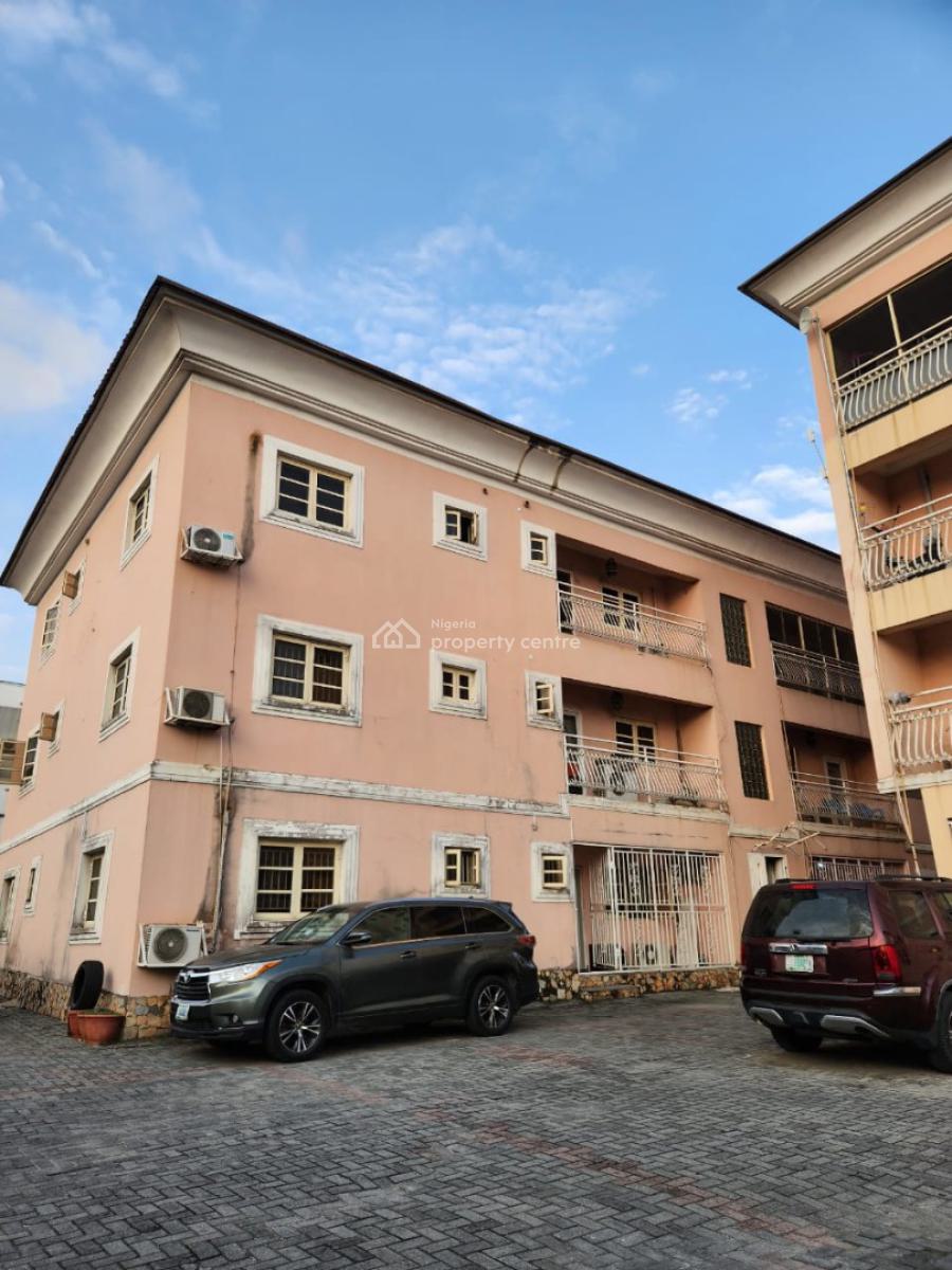 a Massively Built Fully Serviced 3 Bedroom Flat, Osapa, Lekki, Lagos, Flat / Apartment for Rent
