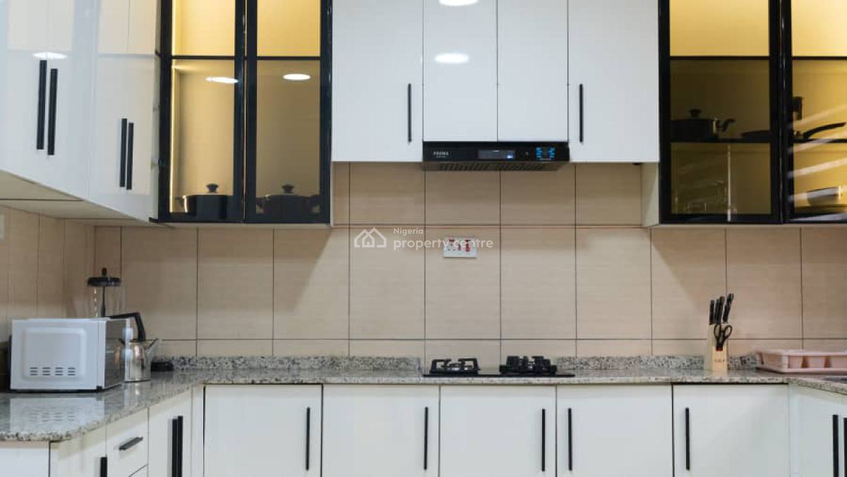 Luxury 2-bedroom Apartment, After Bannex Bridge, Wuse 2, Mabushi, Abuja, Flat / Apartment Short Let