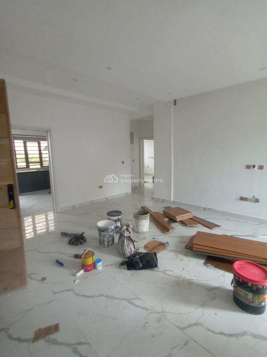 2 Bedroom Flat Upstairs, Chevron Alternative Route, Lekki, Lagos, Flat / Apartment for Rent