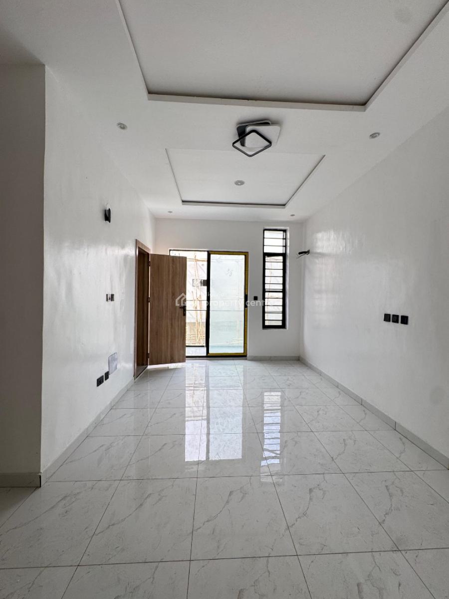 Luxurious 3 Bedroom Duplex, Chevron, Lekki, Lagos, Terraced Duplex for Sale