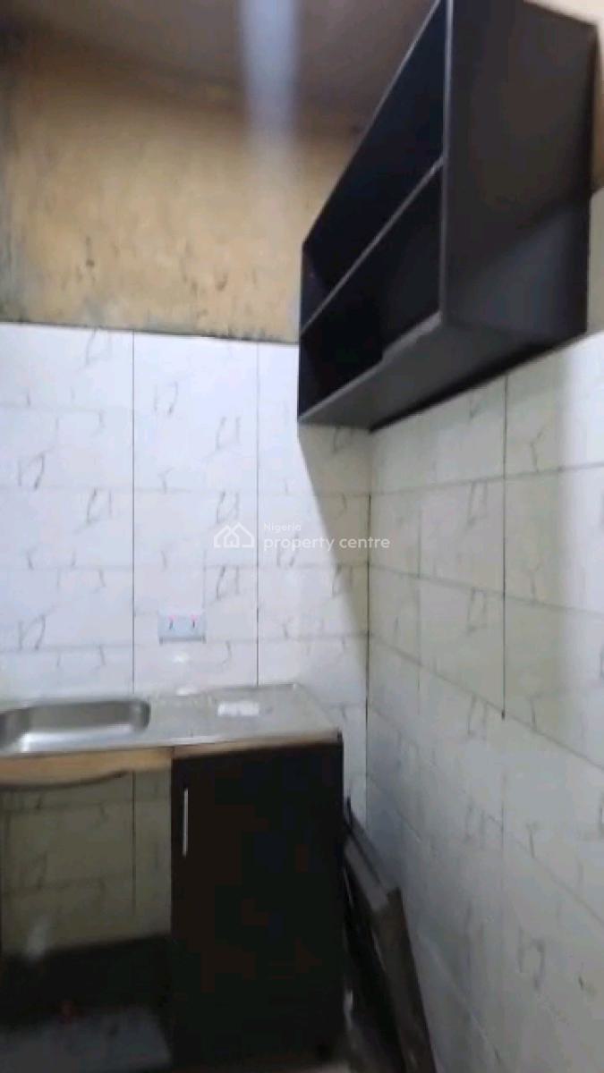 Standard and Executive Mini Flat, Yaba, Lagos, Mini Flat (room and Parlour) for Rent