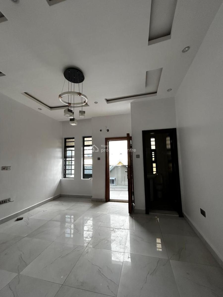 Beautiful 2 Bedroom Apartment in a Serviced Estate, Lekki Scheme 2, Abraham Adesanya, Ajah, Lagos, Flat / Apartment for Sale