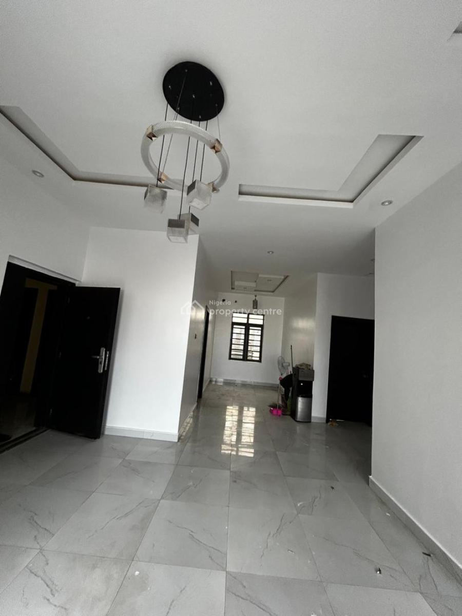 Beautiful 2 Bedroom Apartment in a Serviced Estate, Lekki Scheme 2, Abraham Adesanya, Ajah, Lagos, Flat / Apartment for Sale