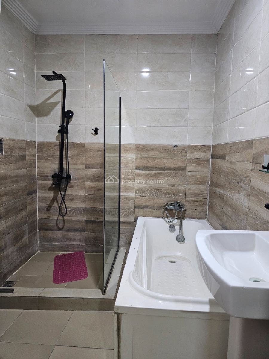 a Furnished & Serviced Studio Apartment, Freedom Way, Lekki Phase 1, Lekki, Lagos, Self Contain (single Rooms) Short Let