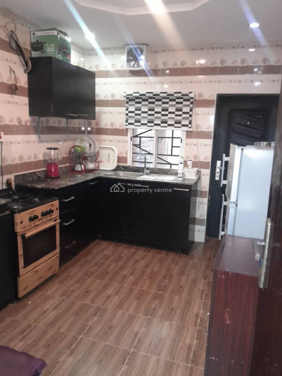 2 Bedroom Apartment, Ogudu, Lagos, Flat / Apartment for Rent