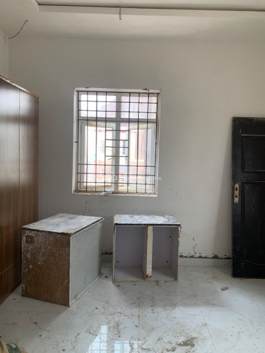 Spacious Newly Built 2 Bedroom Flat, Gra Phase 1, Magodo, Lagos, Flat / Apartment for Rent