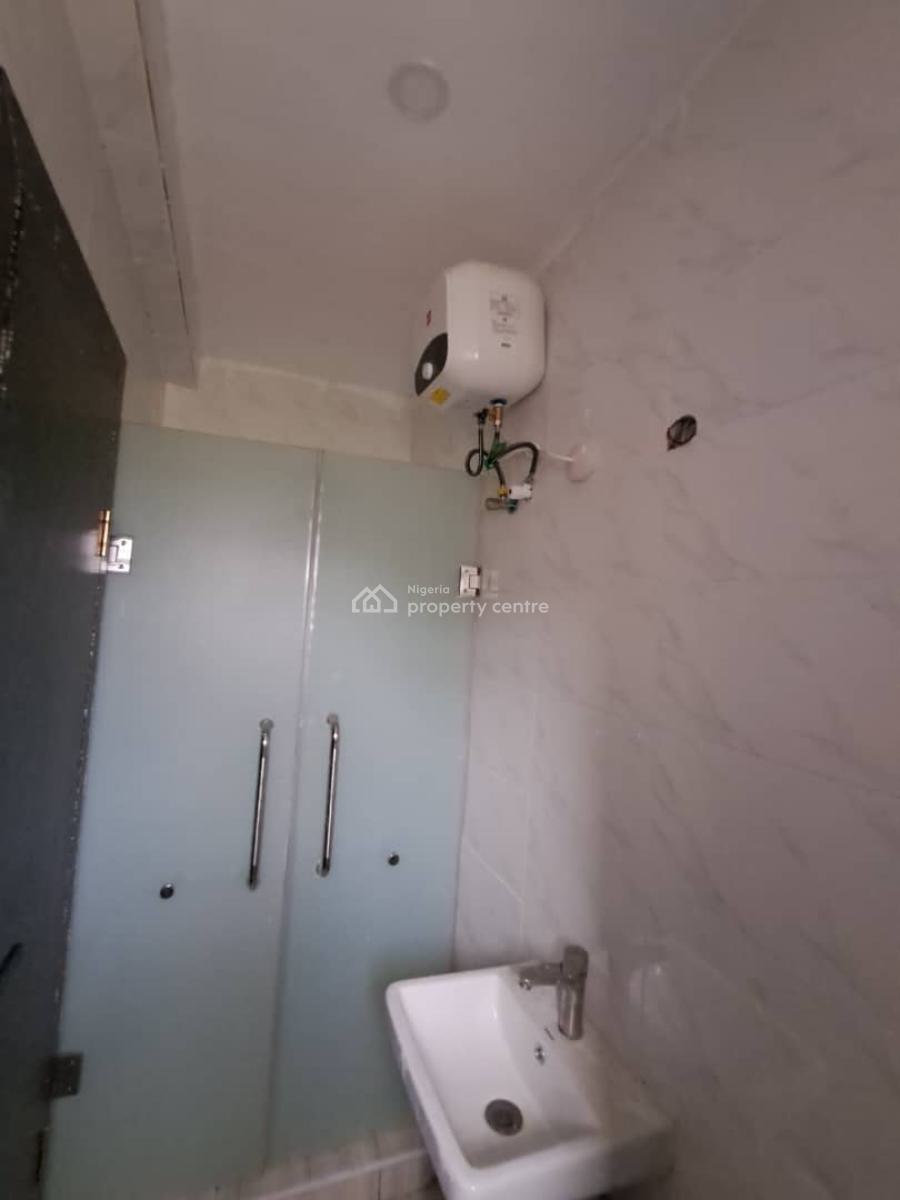 Brand New 2-bedroom Apartment, Okun Ajah, Okun-ajah, Ajah, Lagos, Flat / Apartment for Rent