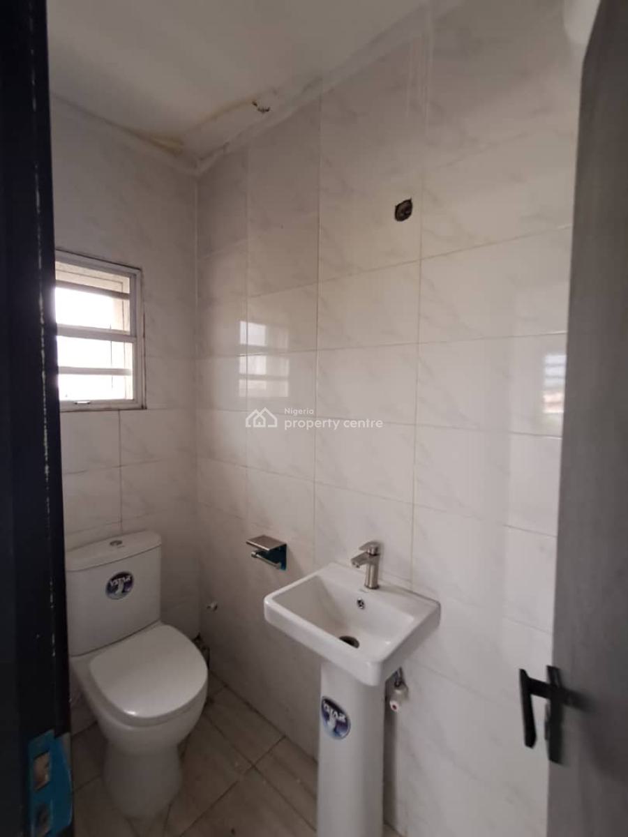 Brand New 2-bedroom Apartment, Okun Ajah, Okun-ajah, Ajah, Lagos, Flat / Apartment for Rent