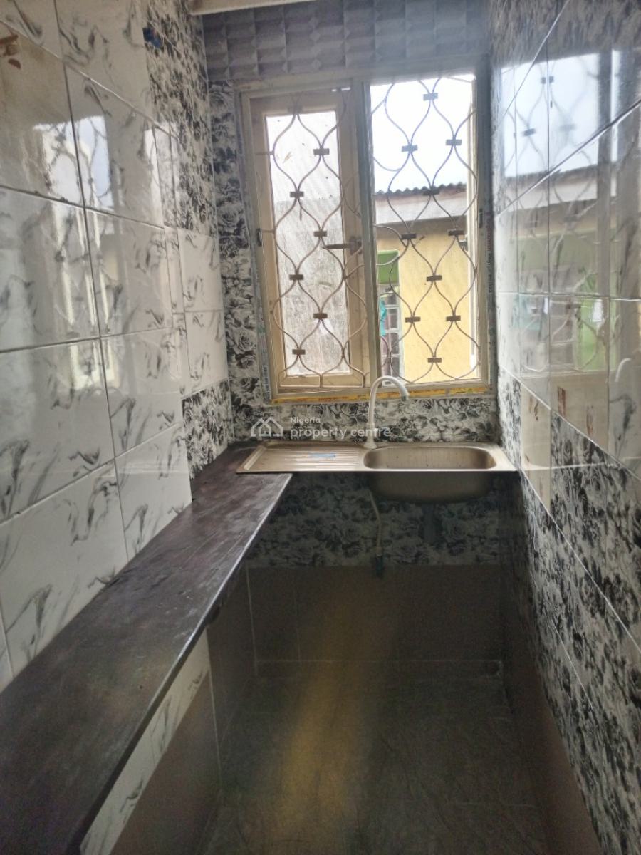Newly Renovated Room  Self Contain, Ikeja, Lagos, Self Contain (single Rooms) for Rent