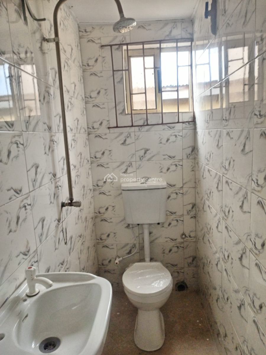 Newly Renovated Room  Self Contain, Ikeja, Lagos, Self Contain (single Rooms) for Rent