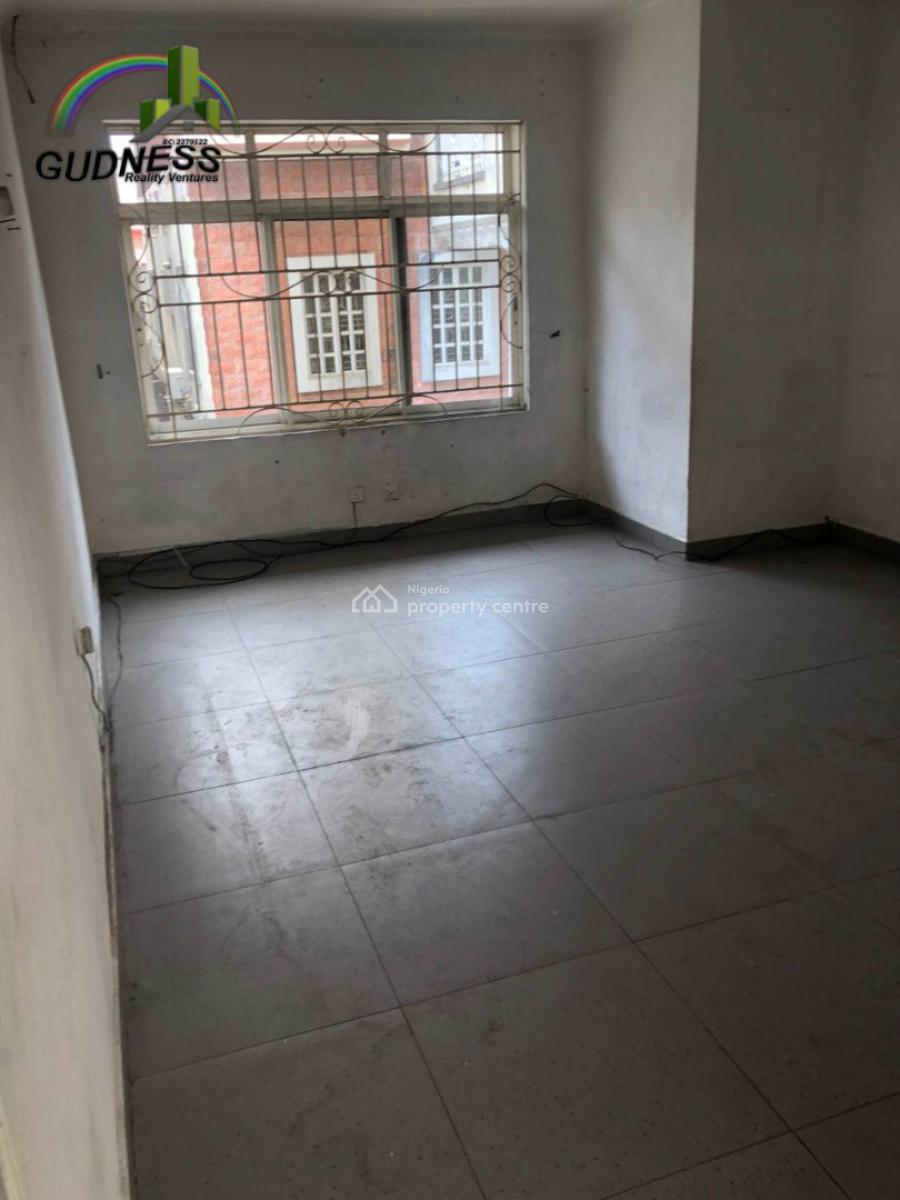 5 Bedroom Semi Detached Duplex with a Room Bq, Lekki Phase 1, Lekki, Lagos, Semi-detached Duplex for Rent