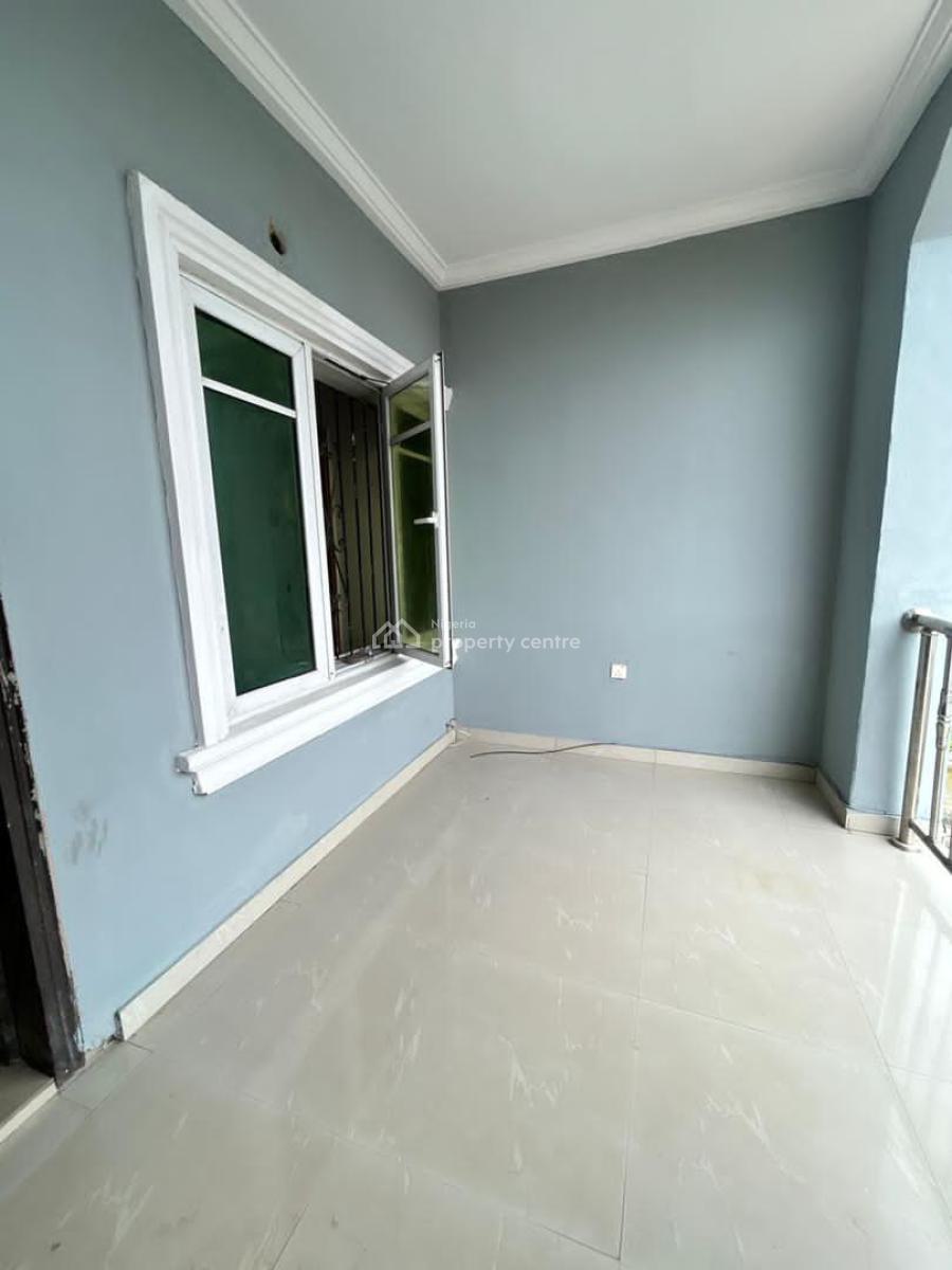 Well Maintained Serviced 3 Bedroom Apartment, Osapa, Lekki, Lagos, Flat / Apartment for Rent