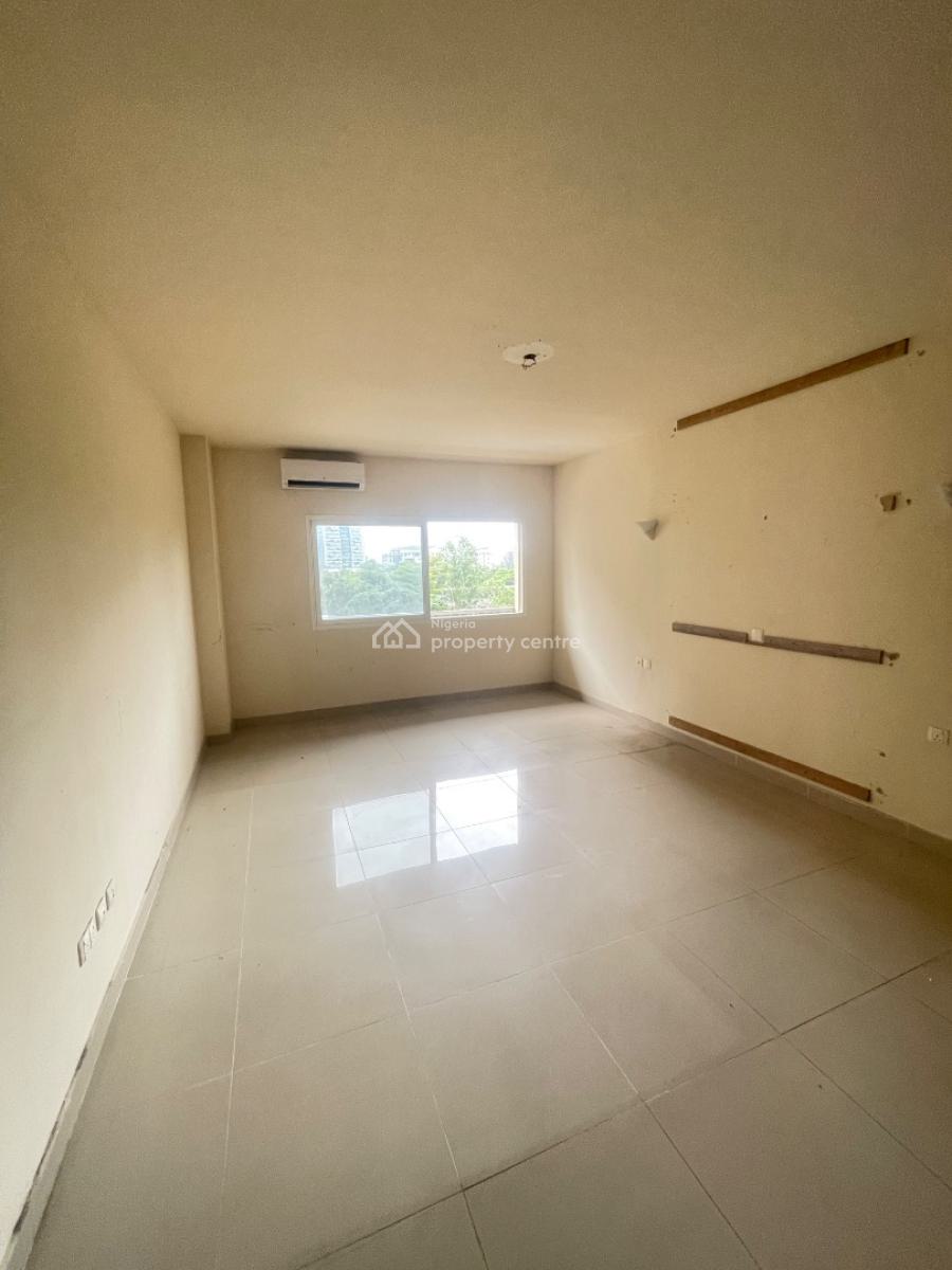 Sharp 3 Bedroom Apartment with Bq, Gerard, Old Ikoyi, Ikoyi, Lagos, Flat / Apartment for Rent