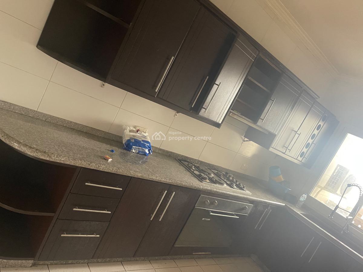 Sharp 3 Bedroom Apartment with Bq, Gerard, Old Ikoyi, Ikoyi, Lagos, Flat / Apartment for Rent