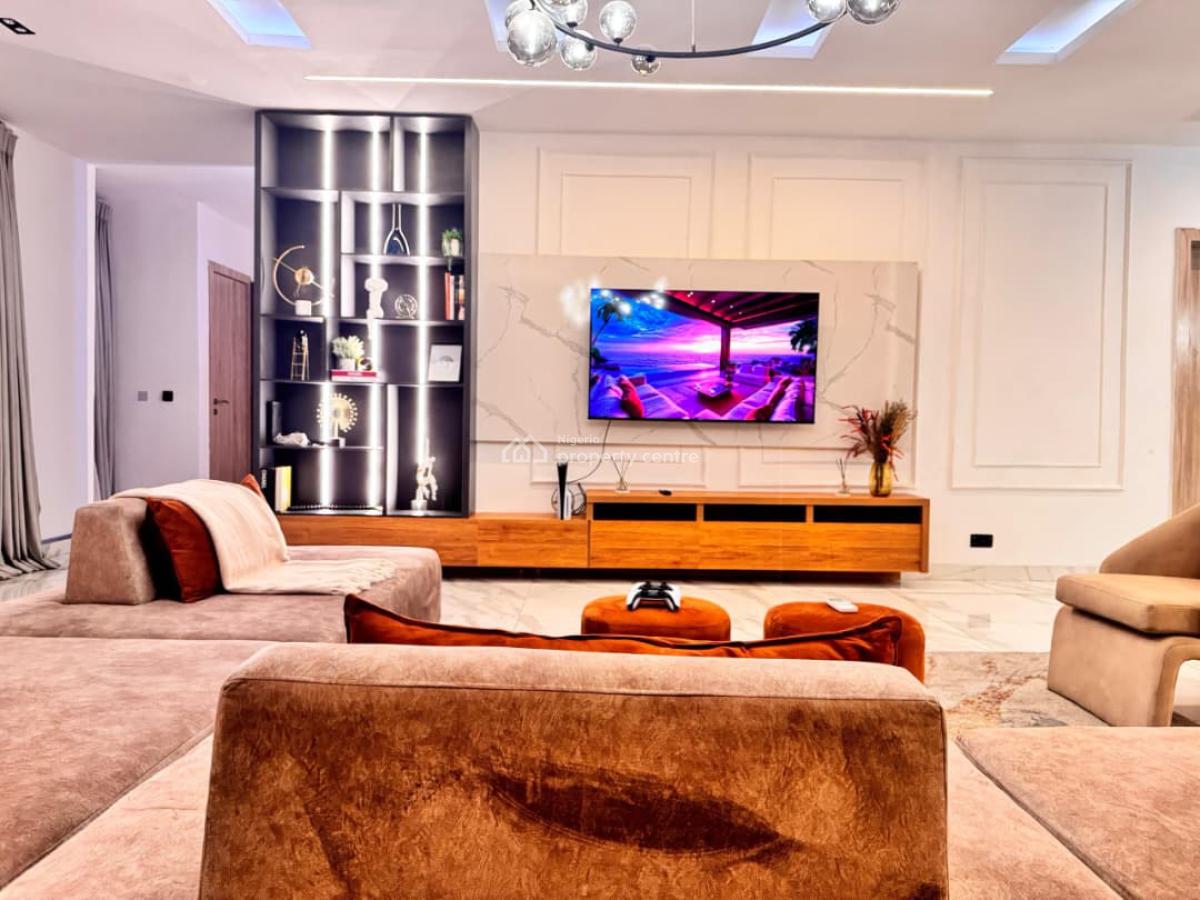 2 Bedroom Apartment with Ps5, Pool & Gym, Lekki, Lagos, Flat / Apartment Short Let