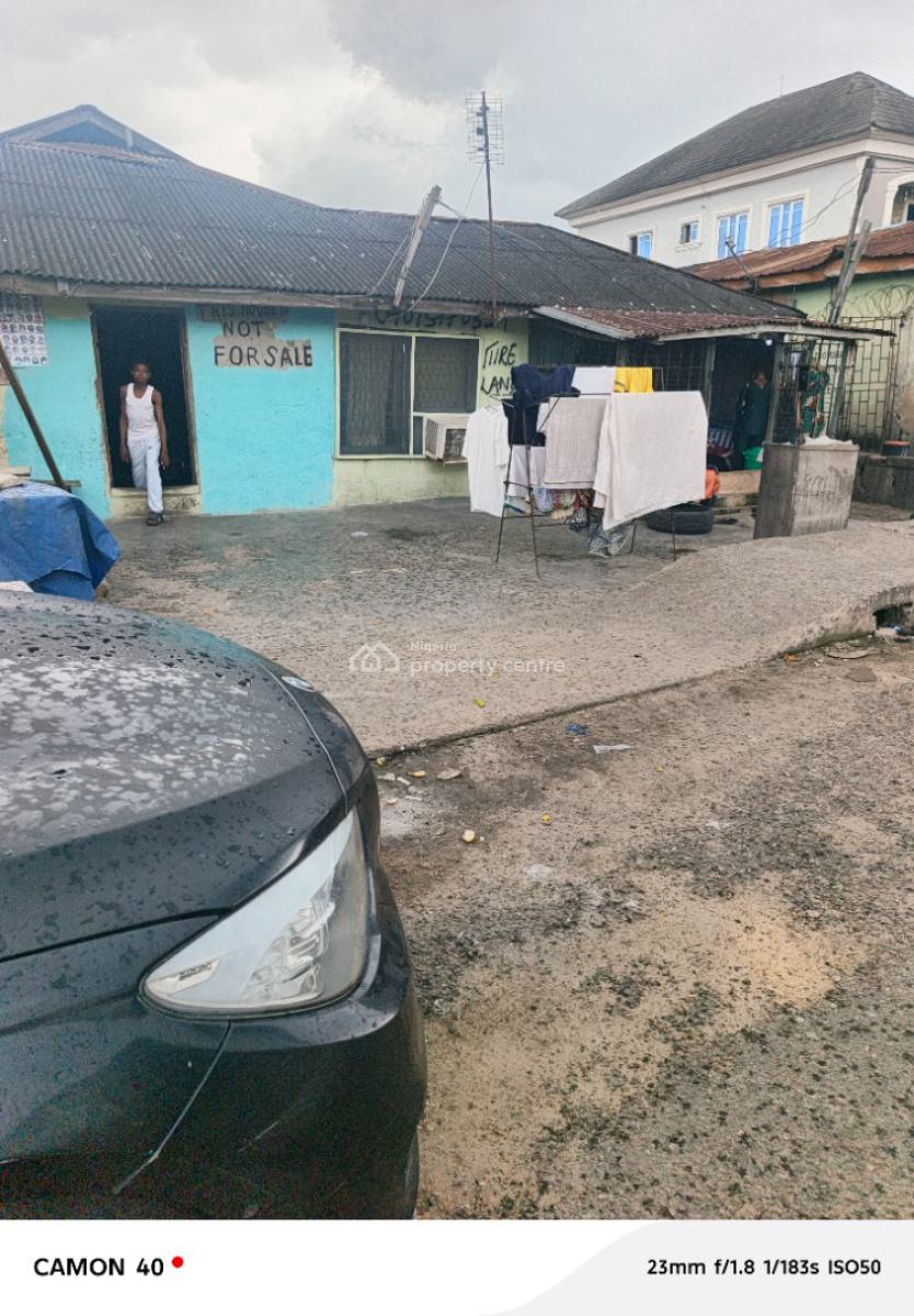 a Demolishable Bungalow, Off Moshalashi Bus Stop, Ijesha, Surulere, Lagos, Detached Bungalow for Sale