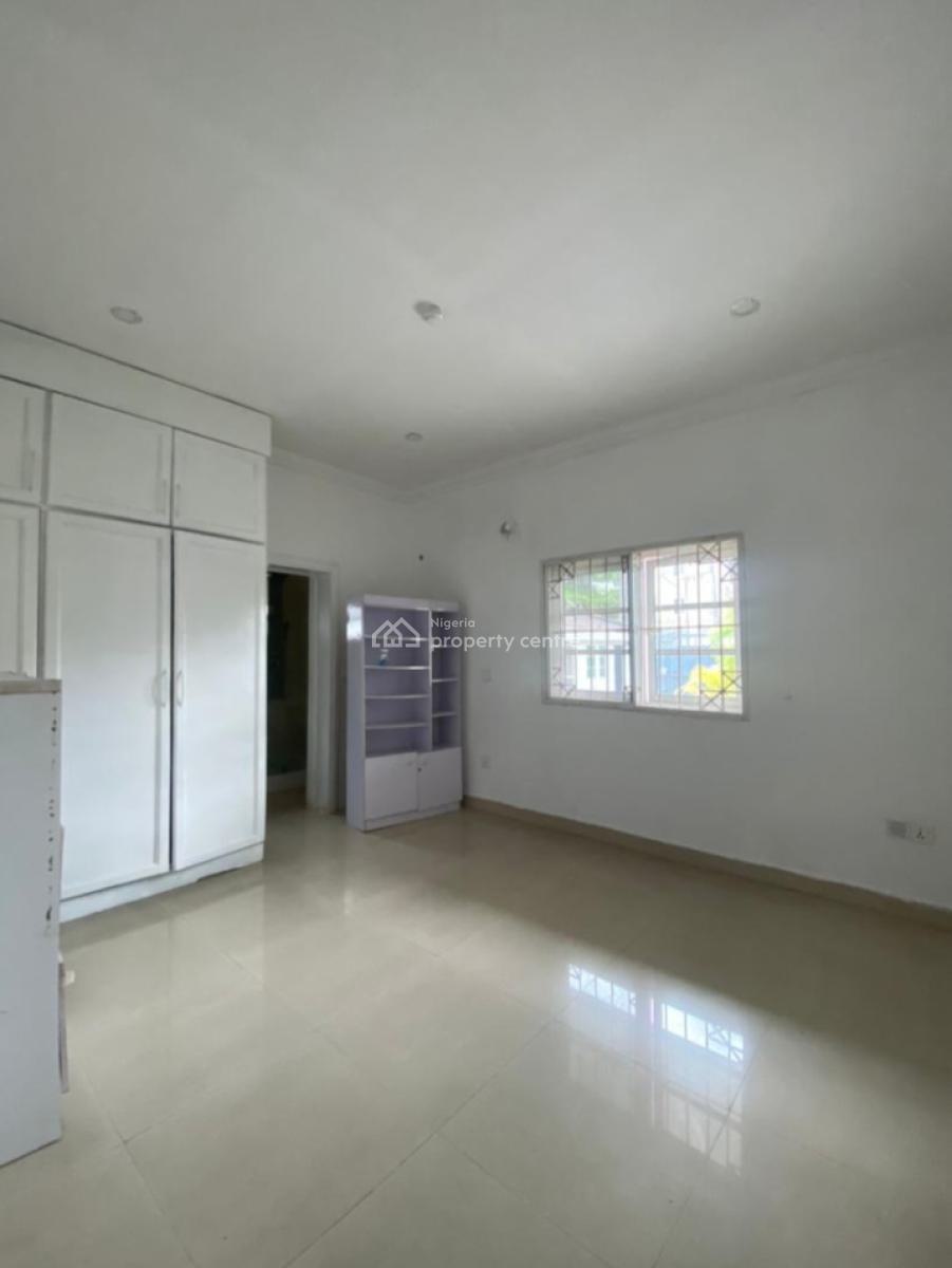 Luxurious 3 Bedroom Flat + Bq on The Ground Floor, Tesmont Close Off Castle and Temple, Lekki Phase 1, Lekki, Lagos, Flat / Apartment for Rent