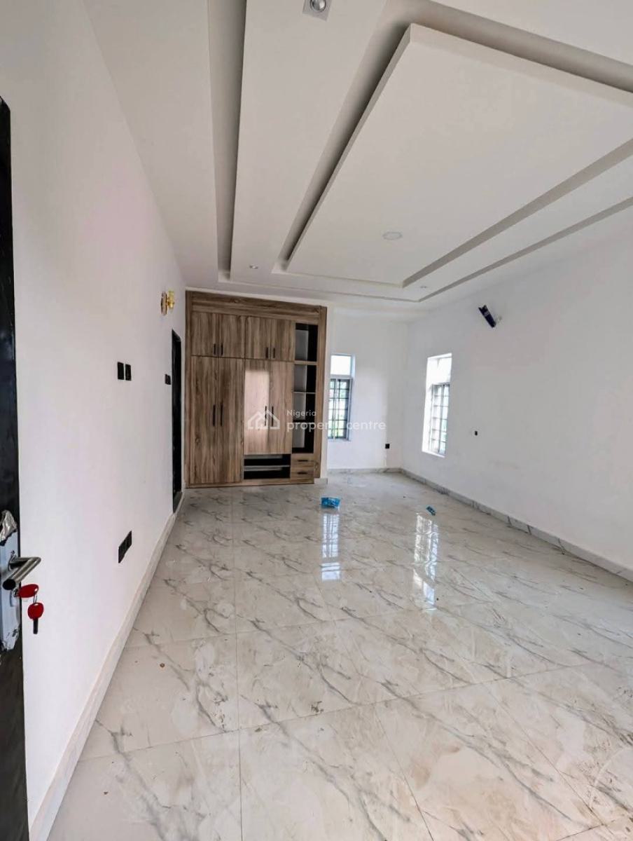 Luxurious Two Units of Four (4) Bedroom Duplex, Off Oron Road, Uyo, Akwa Ibom, Semi-detached Duplex for Sale